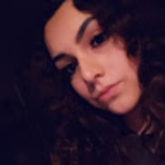 Meet your Posher, Marlene - Picture 1 of 1